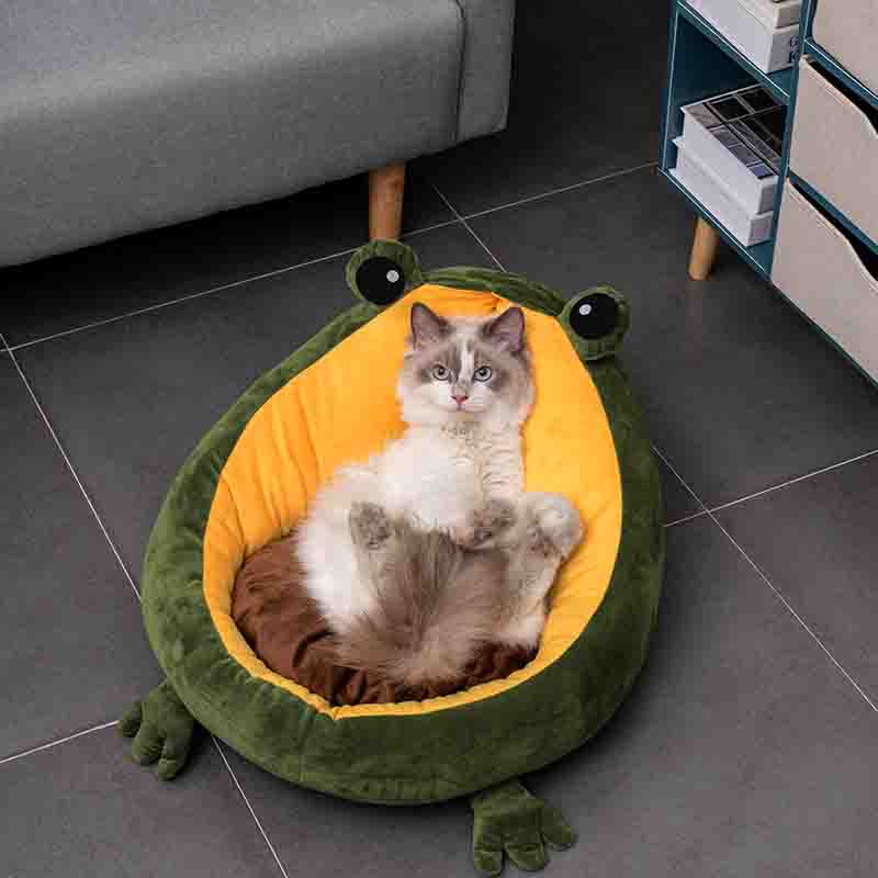 Frog Nest Warm Semi-Enclosed Pet Bed